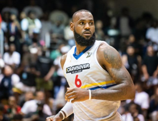 保罗、詹姆斯不满萨沃尔处罚 萧华坚称量刑合适