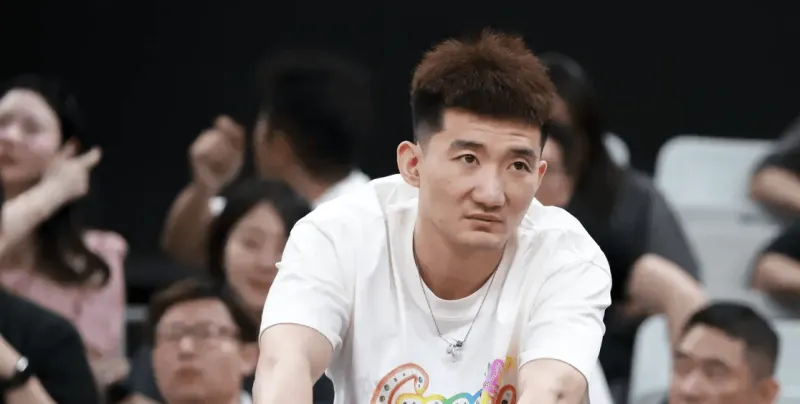 开云官网-孙铭徽及时复出出战生死战，你认为今晚广厦能否逆转晋级？
